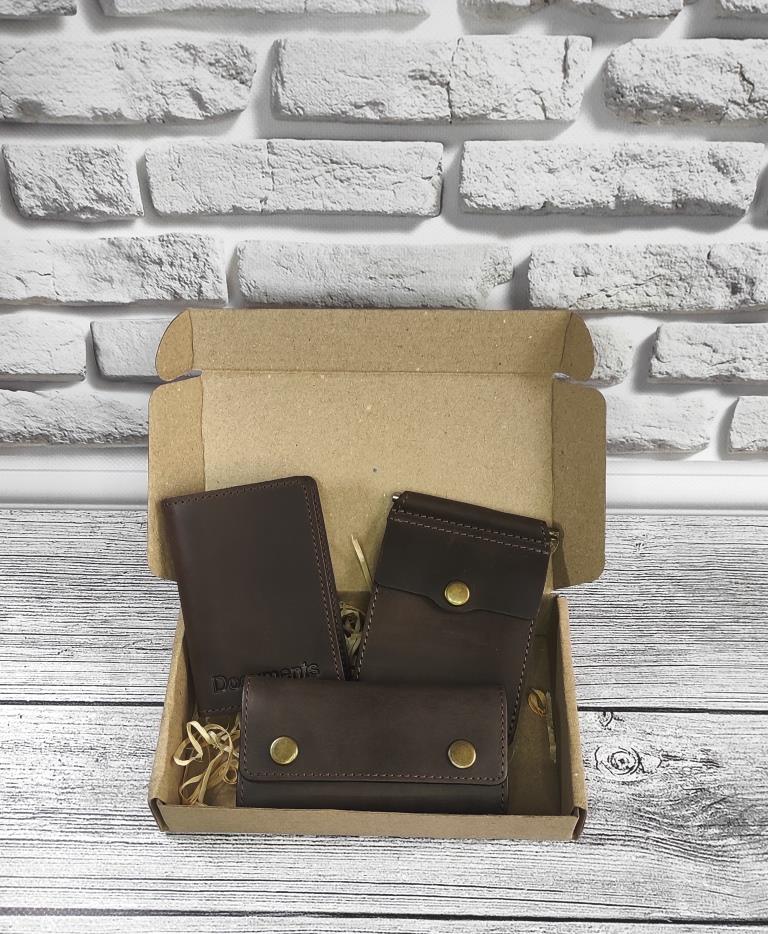 Подарунковий набір DNK Leather №9 (Затиск + обкладинка на права, ID паспорт + Ключниця) коричневий